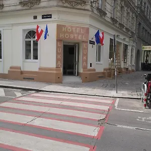  Hostal Ch-hostel