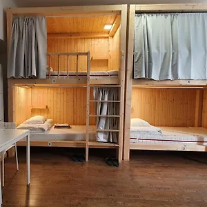 Hostel 7brunnen
