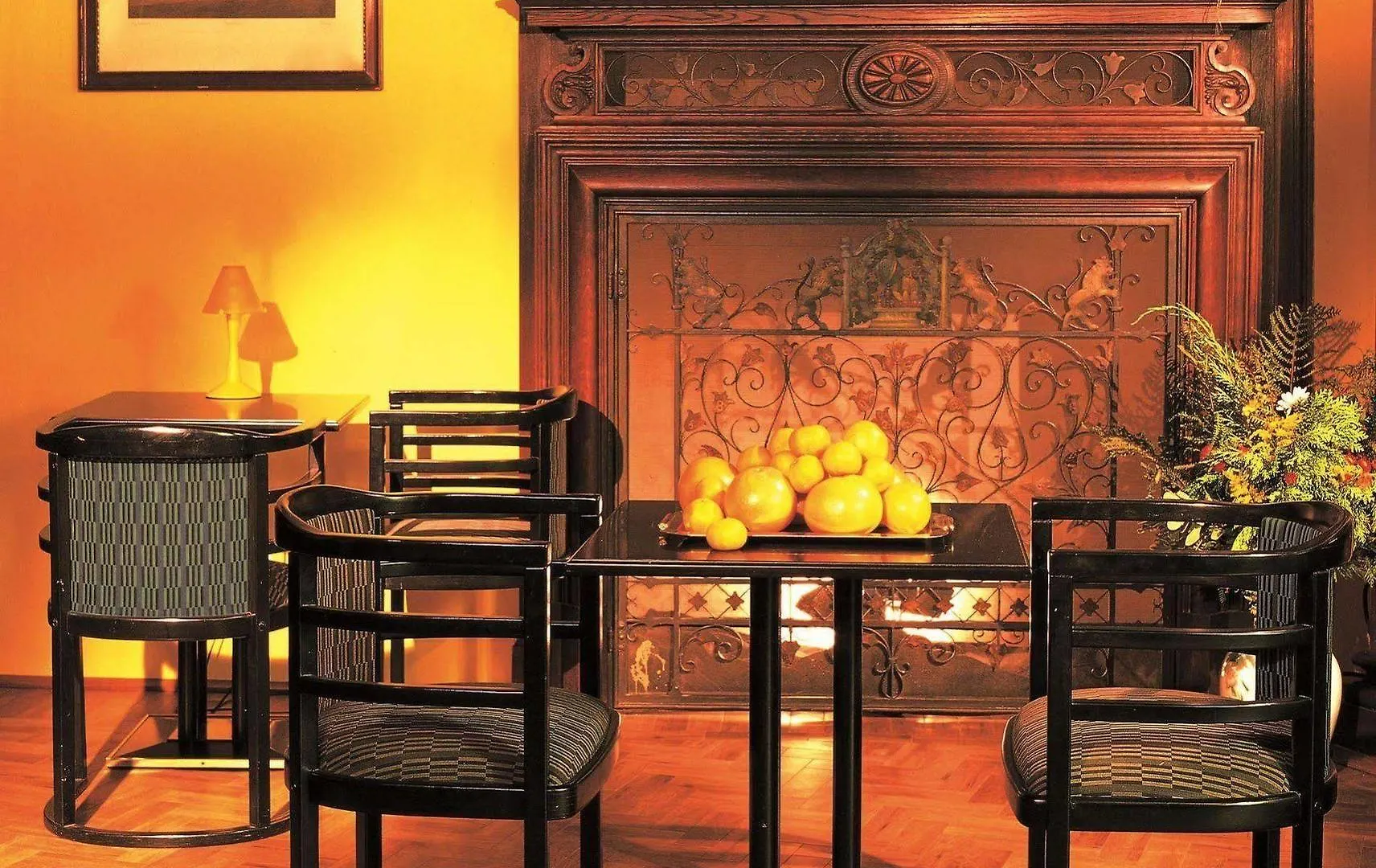 Mondial Appartement Hotel Vienna 4*,