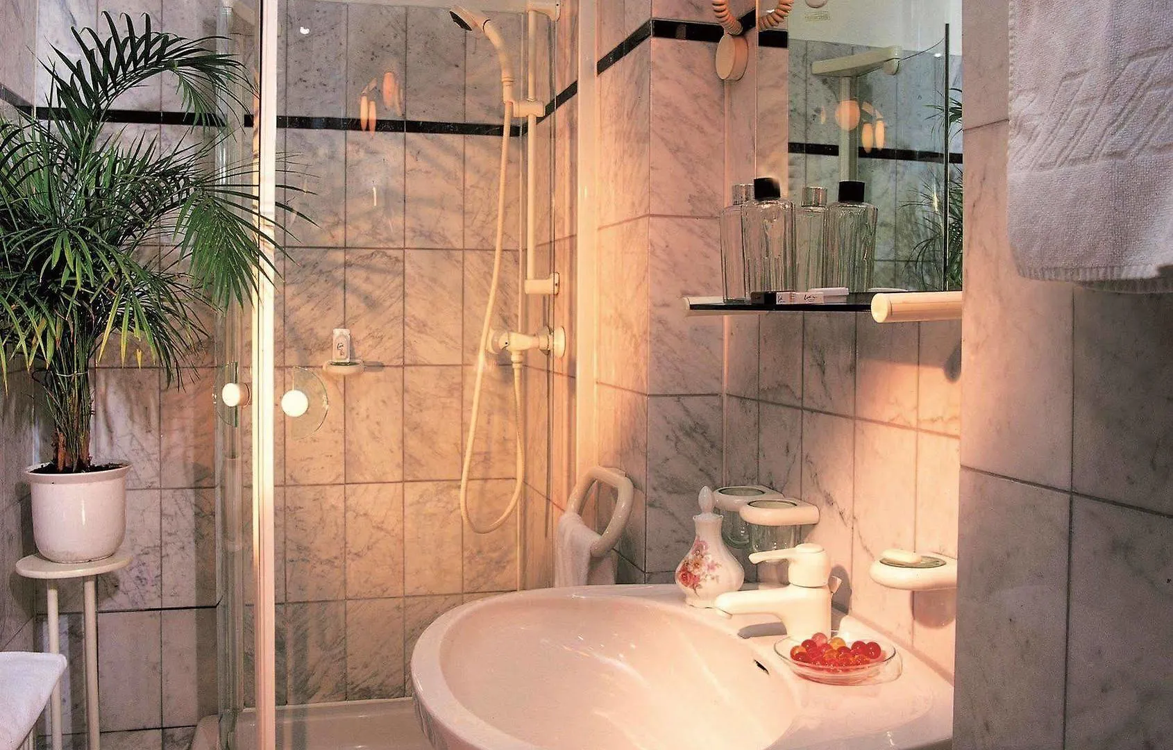 Aparthotel Mondial Appartement Hotel Vienna