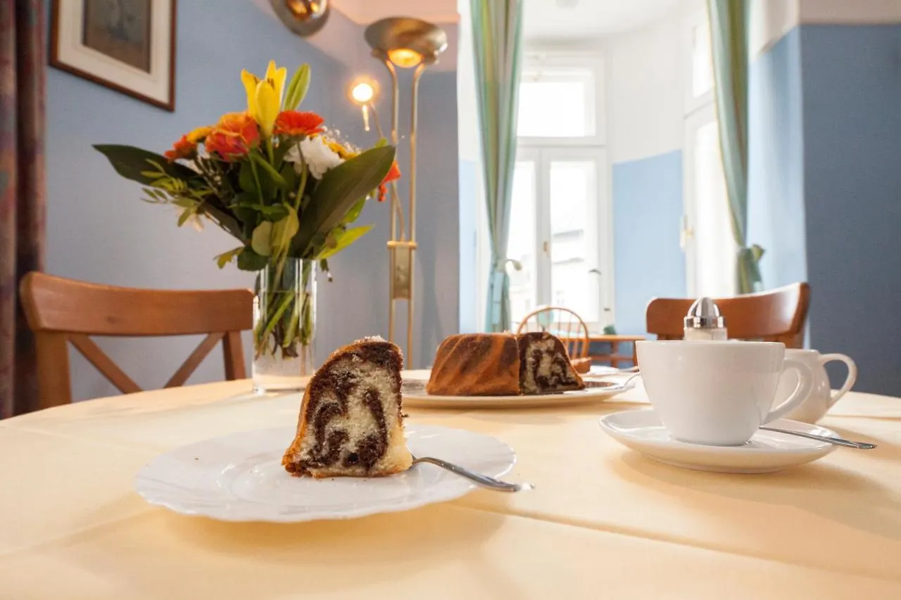 **** Aparthotel Mondial Appartement Hotel Vienna Austria