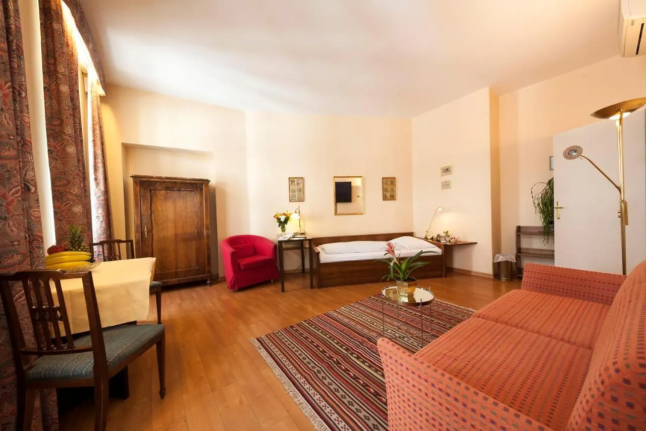 Mondial Appartement Hotel Vienna 4*,  Austria