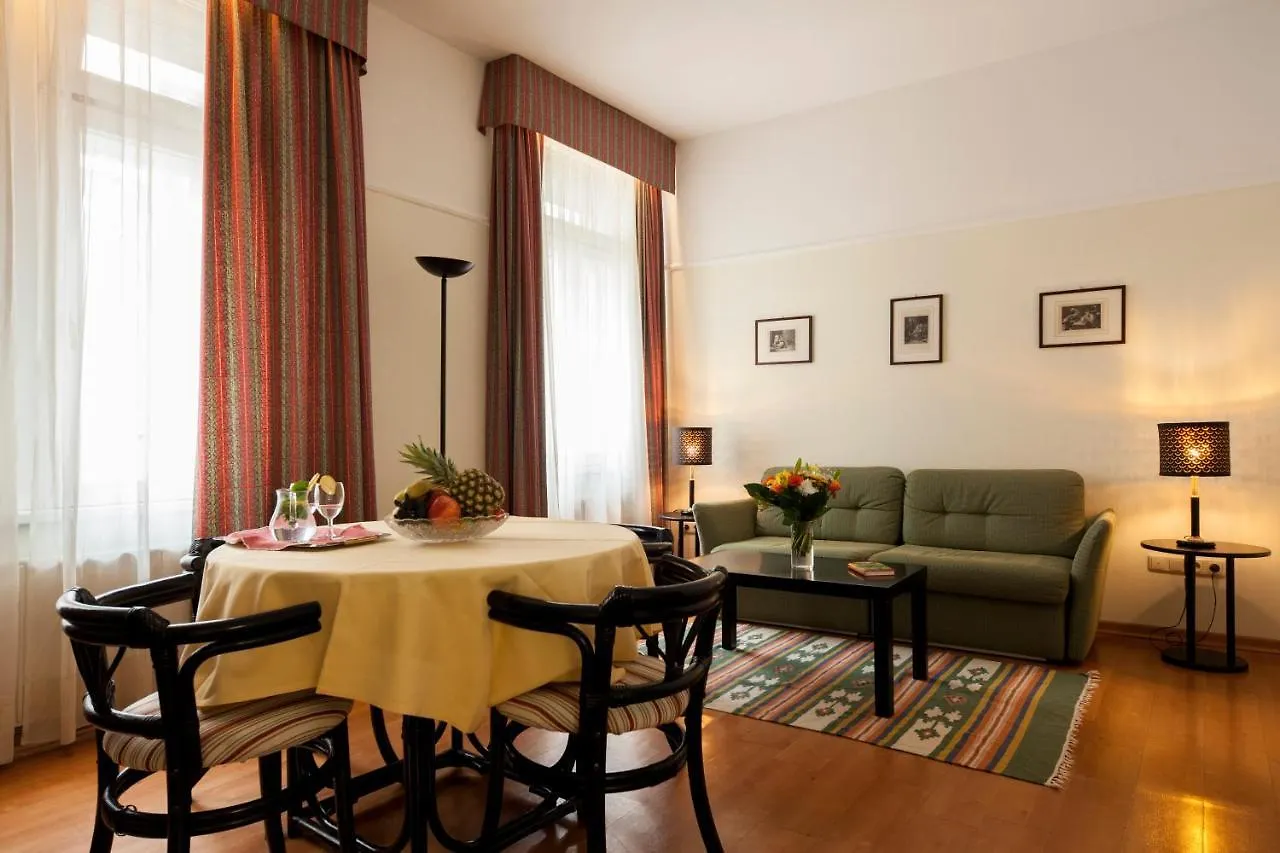 Aparthotel Mondial Appartement Hotel Vienna